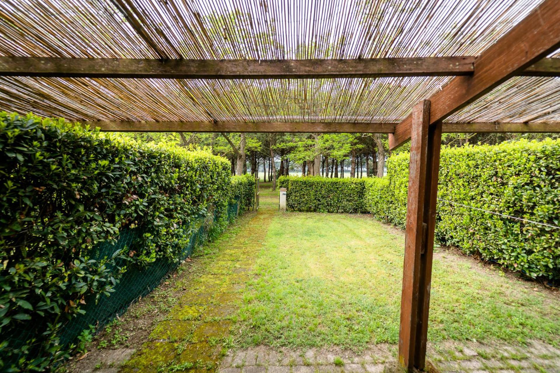 Agriturismo Bio Femminella Principina a Mare Exterior foto